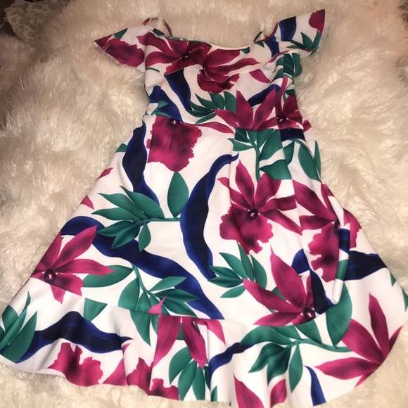 Alexia Admor Floral Fluttery Wrap Dress NWT - Picture 5 of 6